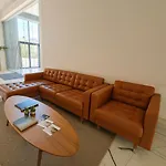 C68 - Alezzi Odyssey Pool & 公寓式酒店 3*