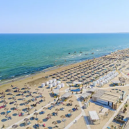 Ale Sea View & Parking In Alezzi Odyssey Mamaia Nord 3*