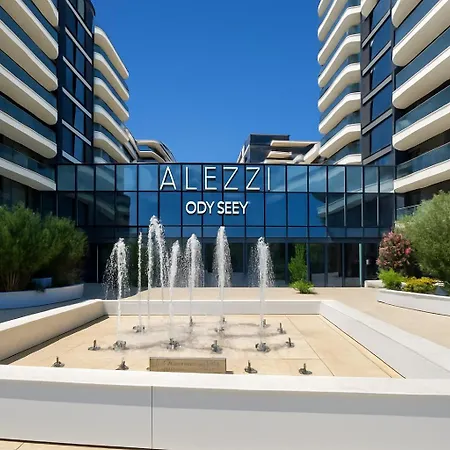 Ale Sea View & Parking In Alezzi Odyssey Mamaia Nord 公寓式酒店