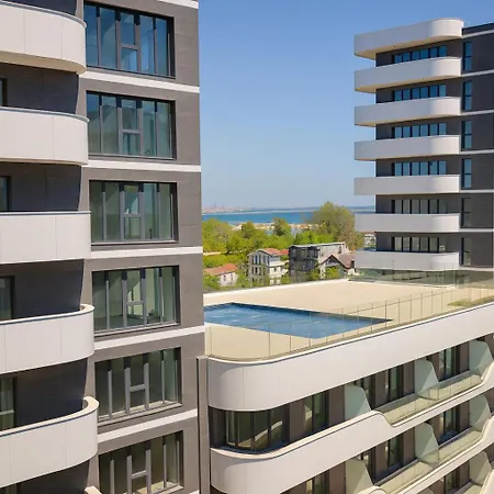 Ale Sea View & Parking In Alezzi Odyssey Mamaia Nord 公寓式酒店