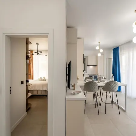 Ale Sea View & Parking In Alezzi Odyssey Mamaia Nord 那沃达利