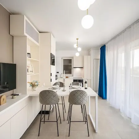Ale Sea View & Parking In Alezzi Odyssey Mamaia Nord