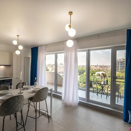 Ale Sea View & Parking In Alezzi Odyssey Mamaia Nord 3* 那沃达利